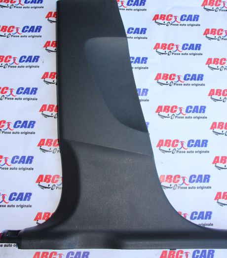 Ornament stalp stanga fata Audi Q3 8U 2011-2018 8U0867239J