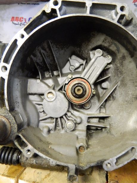 Cutie de viteze manuala Ford Fiesta 4 1995-2002 1.8 Diesel
