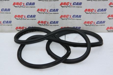 Cheder usa dreapta spate VW Golf 7 2014-2020 hatchback 5G6867914B