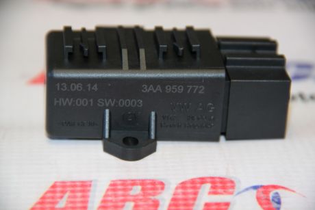 Modul incalzire scaune Skoda Octavia 3 (5E3) 2013-2019 3AA959772