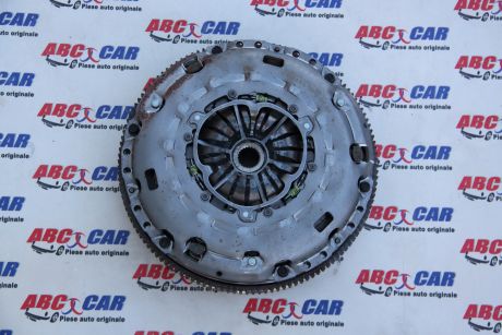 Kit ambreiaj VW Passat B8 2015-2023 2.0 TDI