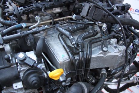 Rampa injectoare VW Passat B8 2015-2023 2.0 TDI 04L089G