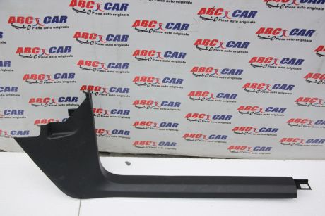 Ornament prag interior dreapta fata VW Tiguan (5N) 2012-2016 5N0863484