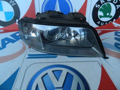 Far dreapta cu xenon Audi A6 4B C5 1997-2004