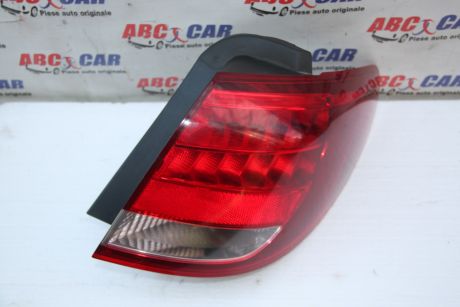 Stop dreapta caroserie Mercedes B-Class W246 2012-2018