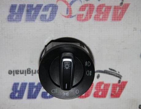 Bloc lumini VW Caddy (2K) 2004-2015 3C8941431C