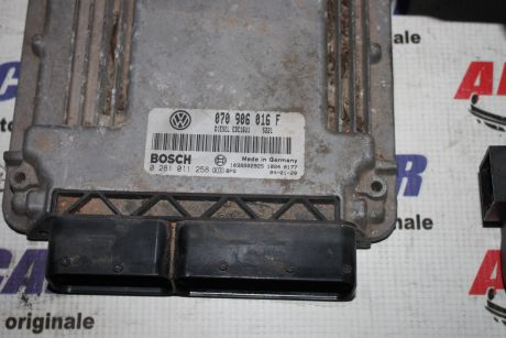 Kit pornire VW Touareg (7L) 2.5 TDI 2003-2010 070906016F