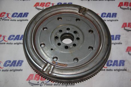 Kit ambreiaj VW Passat B8 2015-2023 2.0 TDI, DSG, 190cp, 4Motion 04L105266D