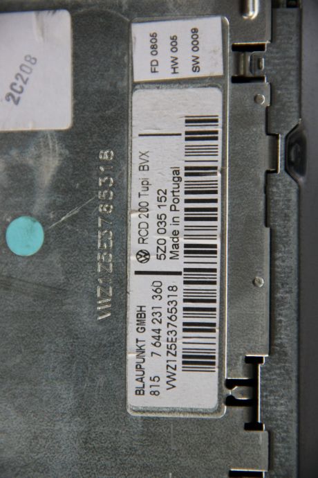 Radio CD VW Fox (5Z) 2005-2011 5Z0035152