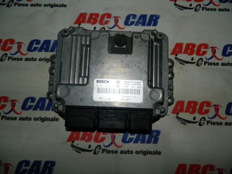 Calculator motor Renault Trafic X83 2001-2014 2.0 DCI 8200935115