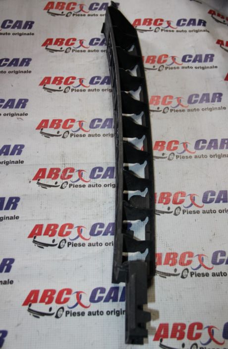 Suport central bara spate Skoda Superb 2 (3T4) 2008-2015 3T5807863A