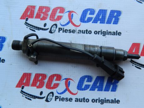Injector VW Caddy (9K) 1996-2004 1.9 TDI 028130201J