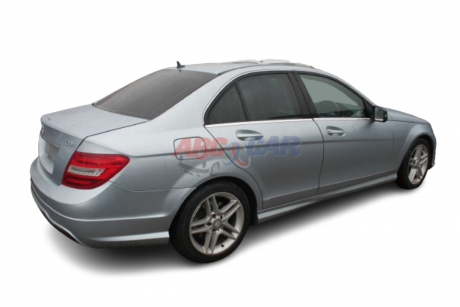 Calculator lumini Mercedes C-Class W204 facelift sedan 2011-2015