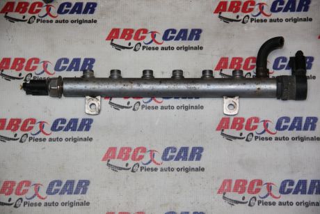 Rampa injectoare cu senzor VW Crafter 2006-2011 2.5 TDI 076130093C