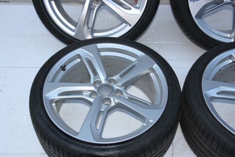Set jante aliaj R19 Audi TTS 2015-prezent cod: 8S0601025N