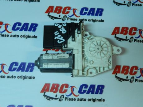 Motoras macara usa dreapta spate Skoda Octavia 2 (1Z3) 2004-2013 5K0959704A