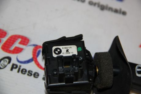 Maneta stergatoare BMW Seria 5 E39 1998-2004 8352171