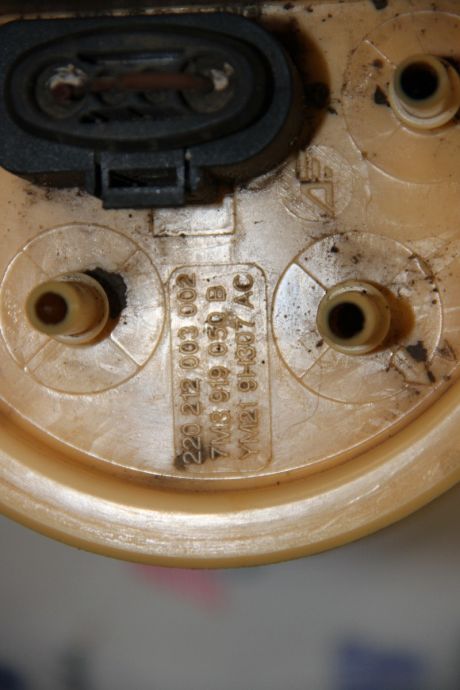 Pompa combustibil VW Sharan (7M) 2000-2006 1.9 TDI 7M3919050B