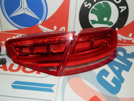 Stop dreapta capota Audi A8