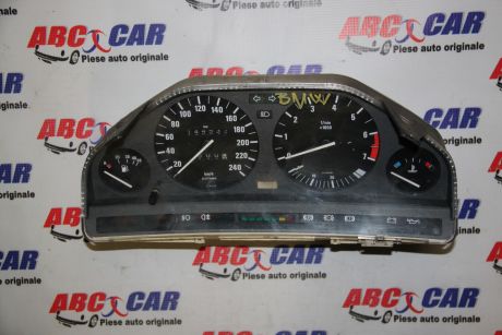 Ceasuri de bord BMW Seria 3 E30 1982-1993 1.8 benzina 6160444335, 1385361