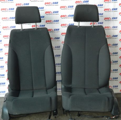 Scaune stanga-dreapta fata din material VW Passat B6 2005-2010