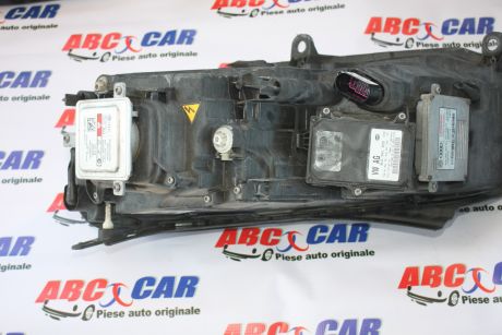 Far dreapta bi-xenon LED R-Line VW Touareg (7P) facelift 2014-2018 7P2941752A