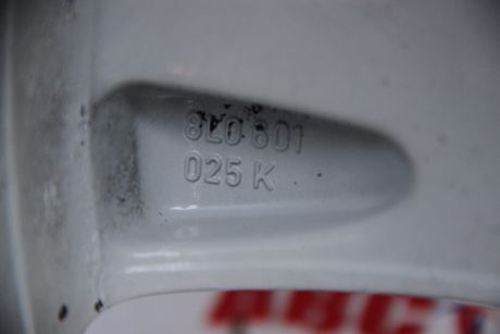 Janta aliaj R16 Audi A3 8L 1996-2004 8L0601025K