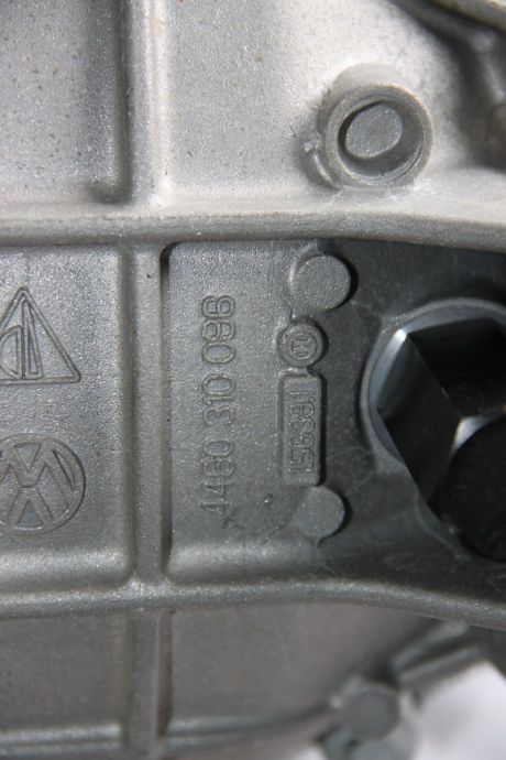 Diferential spate Porsche Cayenne 2 (92A) 2011-In prezent 3.6 FSI V6 4460310096