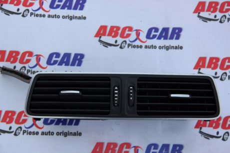Grila bord aer centrala VW Passat B7 2010-2010 2.0 TDI