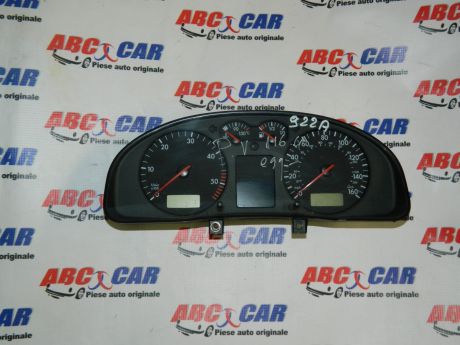 Ceasuri de bord VW Passat B5 1999-2005 3B0920922A