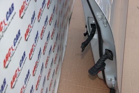 Opritor usa stanga fata VW Touareg (7P) 2010-2018