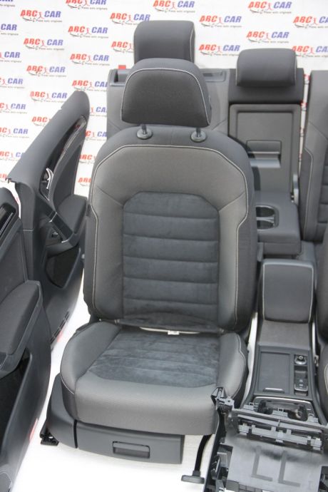 Interior textil si alcantara VW Golf 7 hatchback 2014-2020