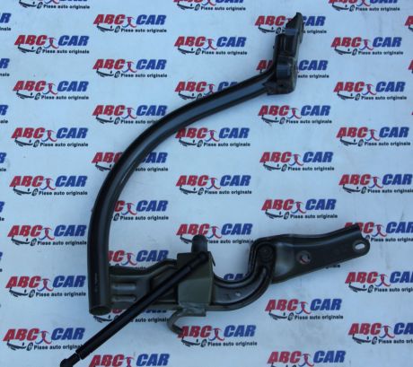 Balama capota stanga spate VW Passat B8 2015-2023 limuzina 3G5827301