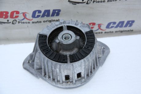 Tampon motor dreapta Mercedes C-Class W204 2008-2013 A2122404217