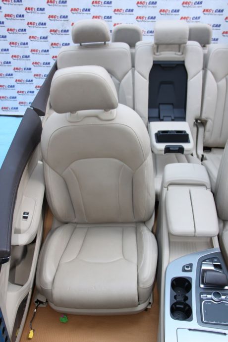 Interior din piele crem full electric cu memorii (7 locuri) Audi Q7 4M 2016-prezent