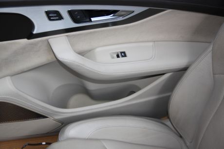 Interior din piele crem full electric cu memorii (7 locuri) Audi Q7 4M 2016-prezent