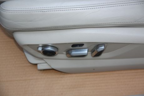 Interior din piele crem full electric cu memorii (7 locuri) Audi Q7 4M 2016-prezent