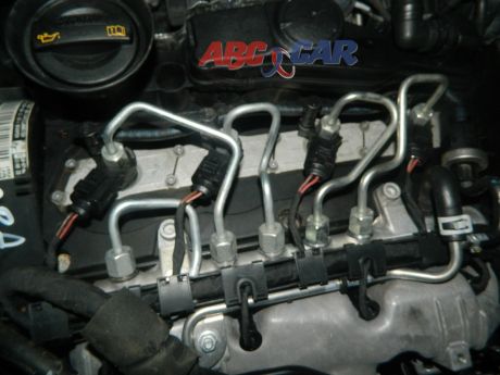 Injectoare VW Passat B6 2.0 TDI COD: 03L130277