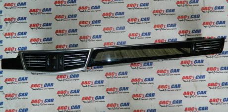 Ornament bord cu grila aer Mercedes E Class W212 2010-2015