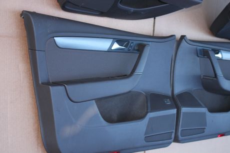Set tapiterii usi maro inchis VW Passat B7 variant 2010-2014 3AA867420