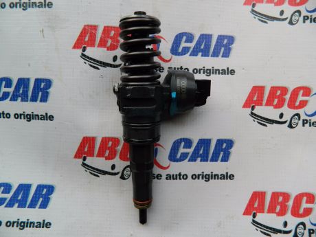 Injector VW Touran 1 2003-2009 1.9 TDI 038130079TX
