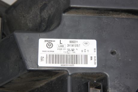 Far stanga bi-xenon LED VW Amarok (2H) 2010-2020 2H1941015T