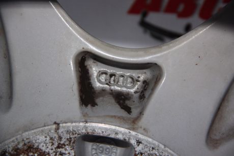 Janta aliaj R16 Audi A4 B5 1995-2000 8D0601025C
