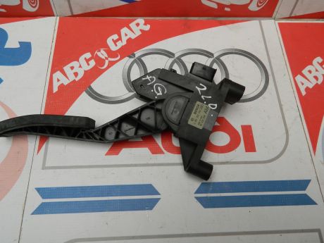 Pedala acceleratie Opel Astra G COD : 90530838AM