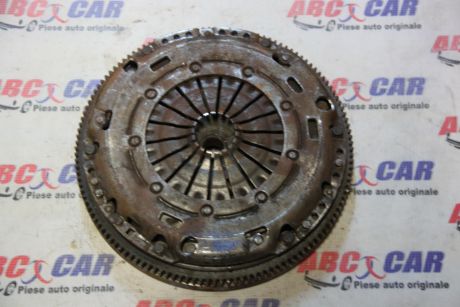 Kit ambreiaj VW Golf 6 1.4 benzina 2009-2013 cod motor: CAX
