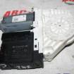 Motoras geam dreapta fata VW Golf 5 2005-2009 1K4837401G, 1K0959792C