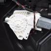Motoras macara usa dreapta fata VW Touareg (7P) 2010-2018 8K0959802B