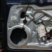 Motoras macara usa dreapta fata VW Tiguan (5N) model 2014 5N0959702F